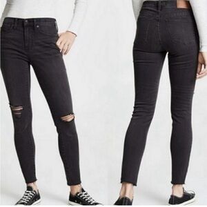 Madewell Distressed Black 9" high-rise skinny Jeans